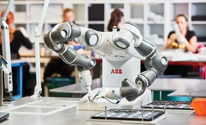 what-is-a-collaborative-robot